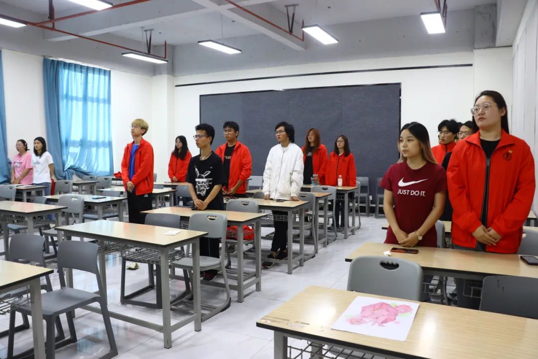 b6403373fb61179b334308b59c3a1373.jpg b6403373fb61179b334308b59c3a1373.jpg