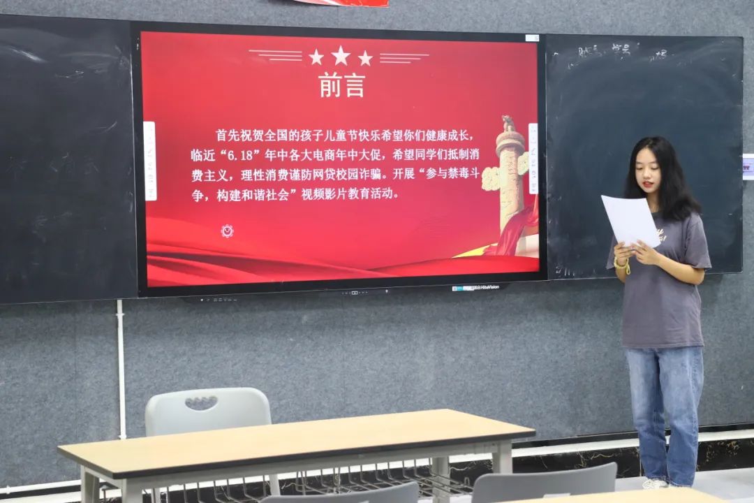 a2d344ea13cd33b5c85307f202b74e1d.jpg a2d344ea13cd33b5c85307f202b74e1d.jpg