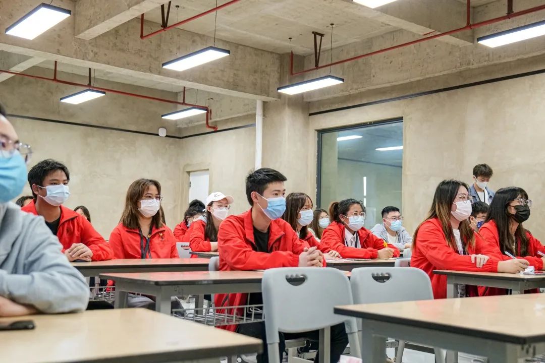 一起向未来|艺术与传媒学院学习习近平总书记给中国冰雪健儿重要回信精神 第 4 张