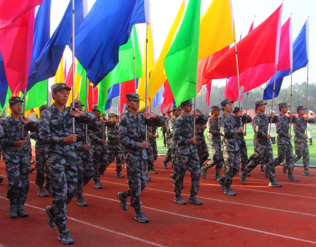 绿茵逐梦,医心启航 ——云南经济管理学院运动会开幕式暨首日赛事精彩速递 第 7 张 绿茵逐梦,医心启航 ——云南经济管理学院运动会开幕式暨首日赛事精彩速递 第 7 张