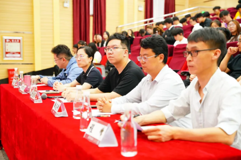 屏幕截图 2026-06-08 202351.png 屏幕截图 2026-06-08 202351.png